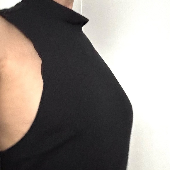 Theory Black Wool Blend Shift Dress, Retro, Edgy and Sexy, Size 4 - Picture 16 of 16